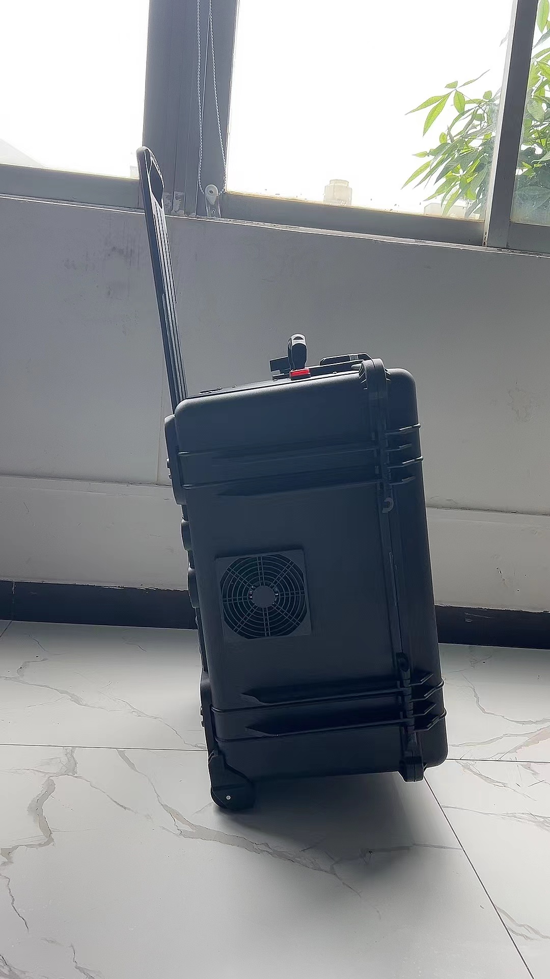 敦煌手拉箱型移动通信干扰器